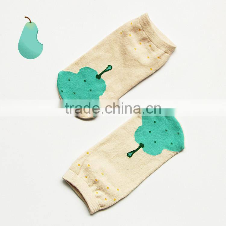 2015 Top Selling Fruits And Vegetables Pattern Fashion Socks Creative Winter Socks Custom Print Socks