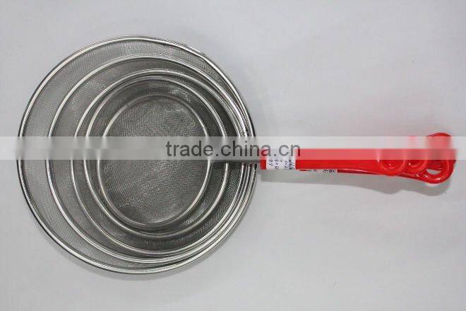 stainless steel oil strainer w/plastic handle
