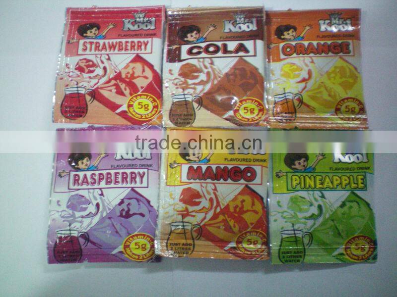 Instant Drink flavored powder strawberry