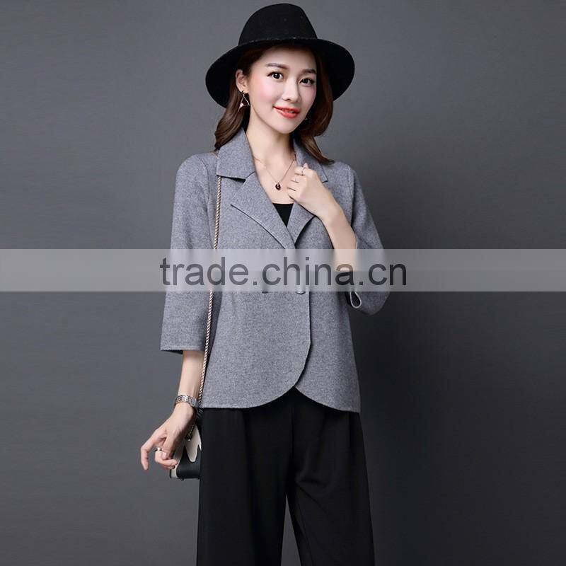 Fashion Ladies Short Coat Design Winter Woolen Knitted Coat