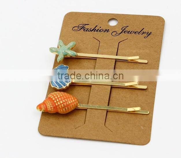 Metal maple leaf design hairgrips for Canadians, gold women hair clips