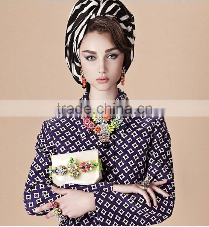2016 hot sales bulk flower resin crystal material gold chain flower pendant shourouk statement necklace semi precious jewellery