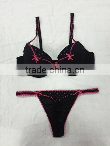 Adults Age Group and Women Gender mature women underwear bra and string set