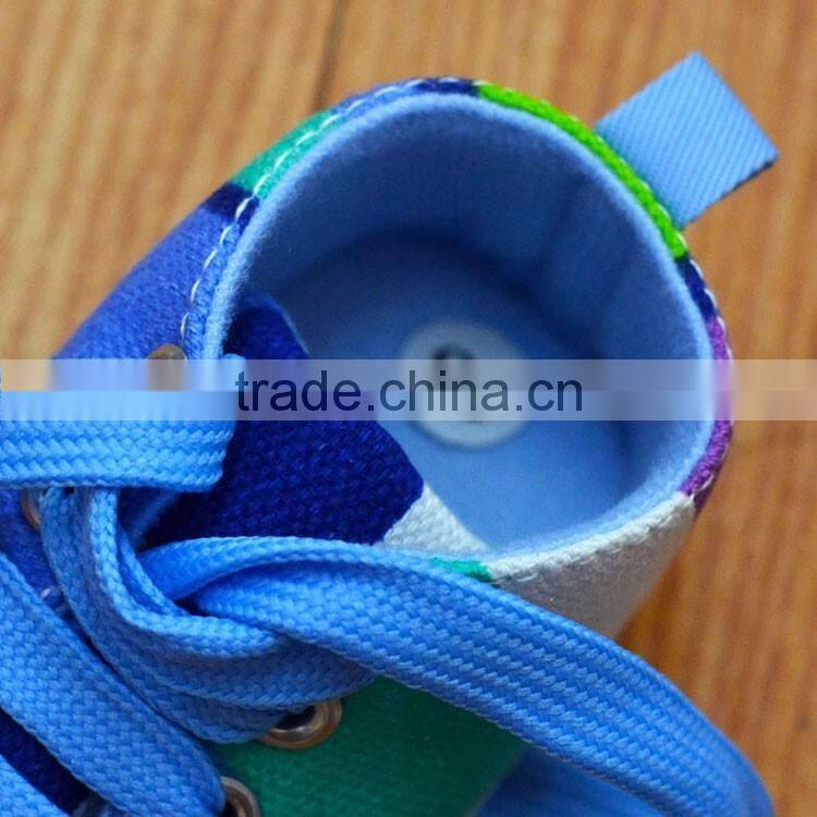 Colorful stripe printed Baby girl's sportschuhe