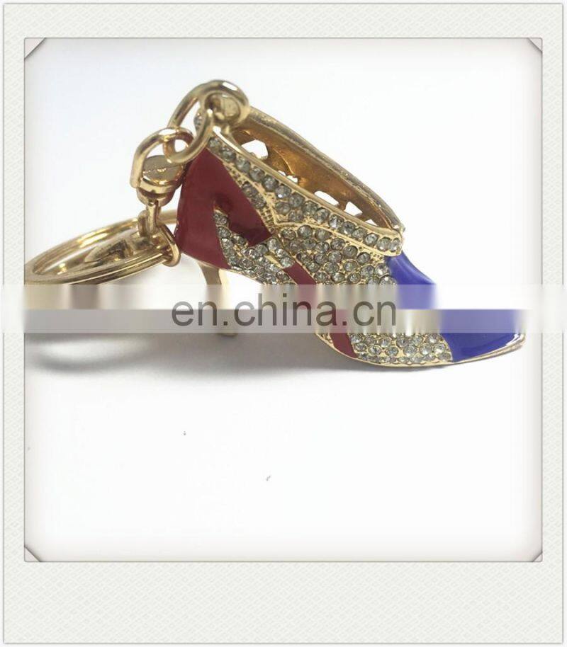 Cheap wholesale mini shoes key chain in bulk