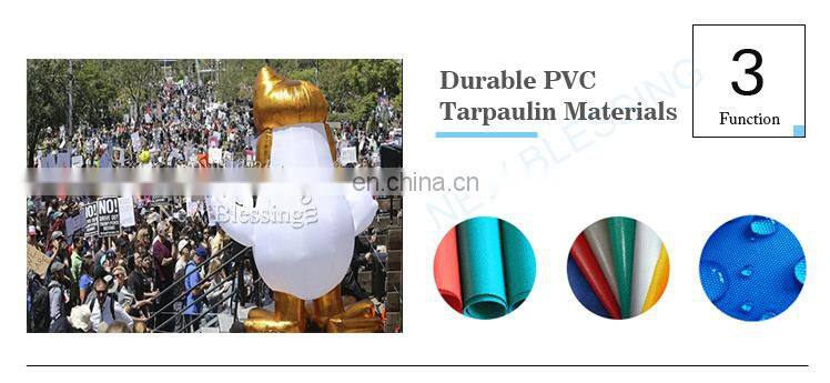 PVC/ Oxford cloth big inflatable chicken with Donald Trump hair for protest NB006-3