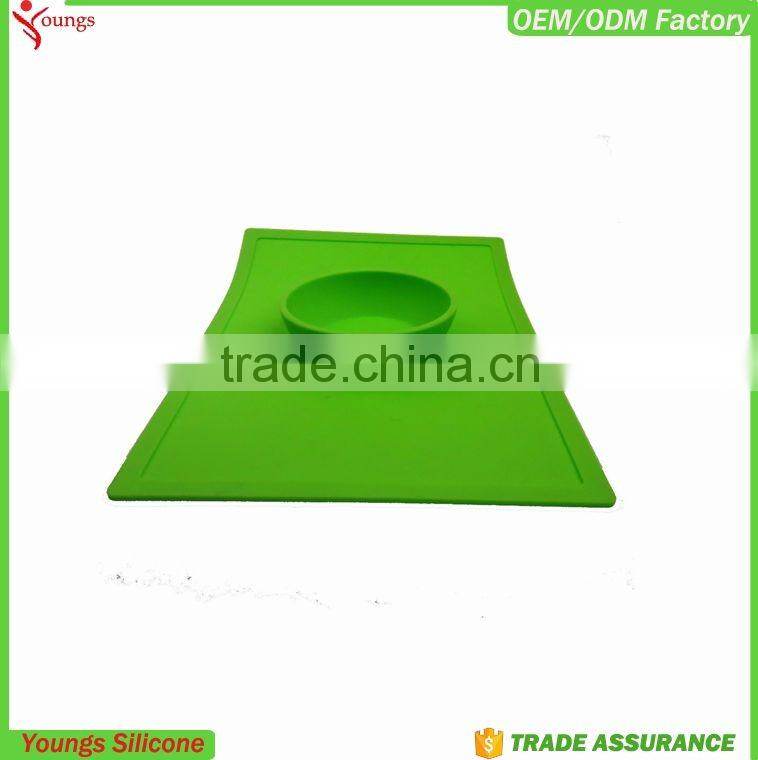 FDA silicone tableware wholesale personalized dog bowl sucker travel dog bowl