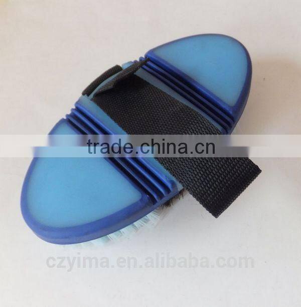 New ! multifunctional flexible brush with bristle for easy grooming