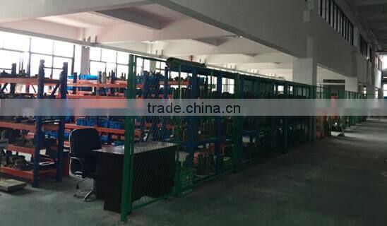 Jumbo 64 Oz stainless steel Flask Silver