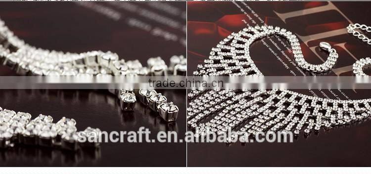 beautiful customized crystal silver bridal jewelry set