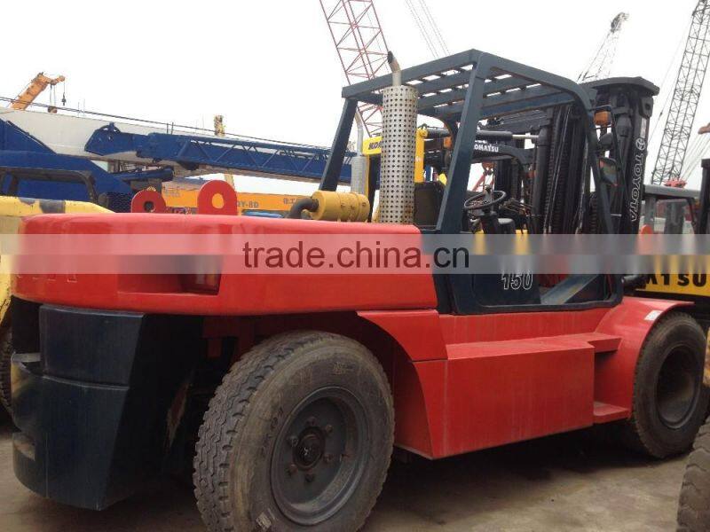 used TOYOTA 15t 25t 30t diesel forklift truck originally japan produced