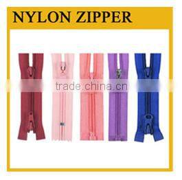No.5 pink color closed end waterproof zipper