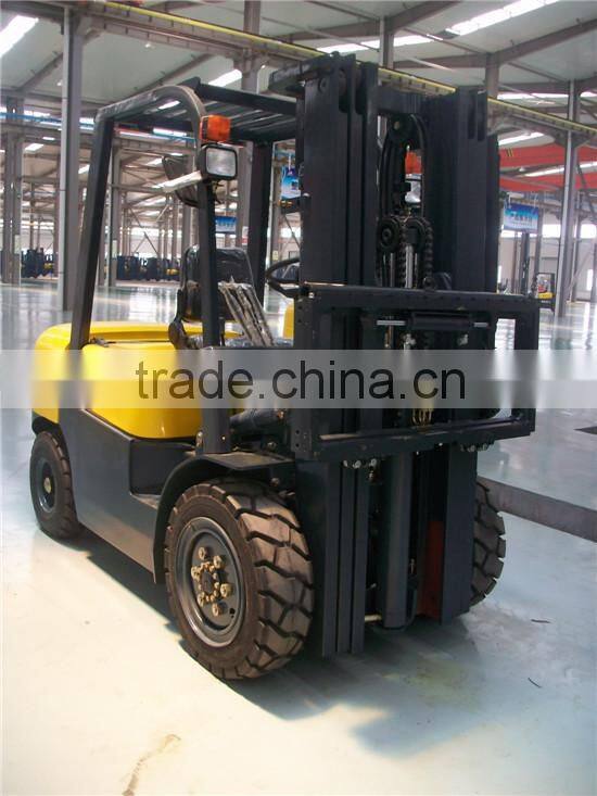3.0Ton Automatic Diesel Forklift Trucks With Isuzu C240 engine