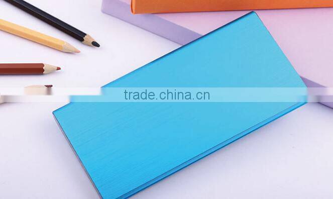 8000mAh universal portable power bank for all cell phones