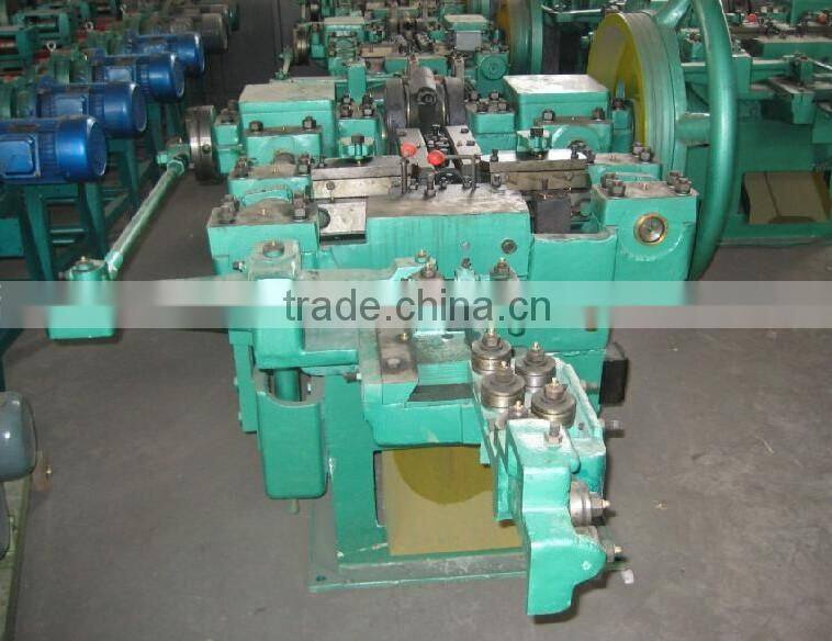 high speed and low noise nail making machine