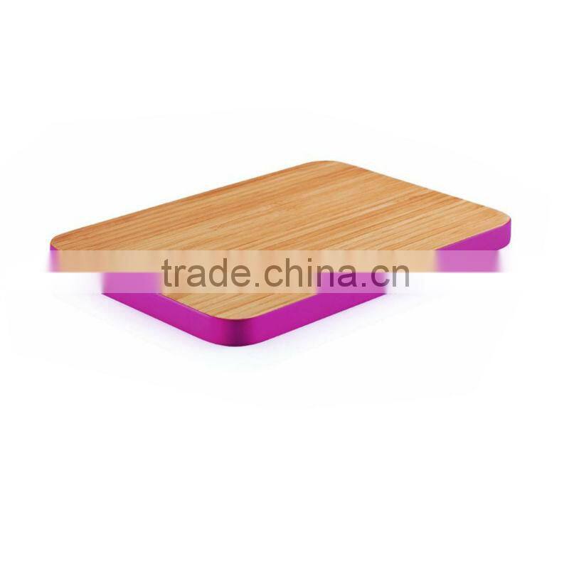 bamboo chopping board with nonslip rim