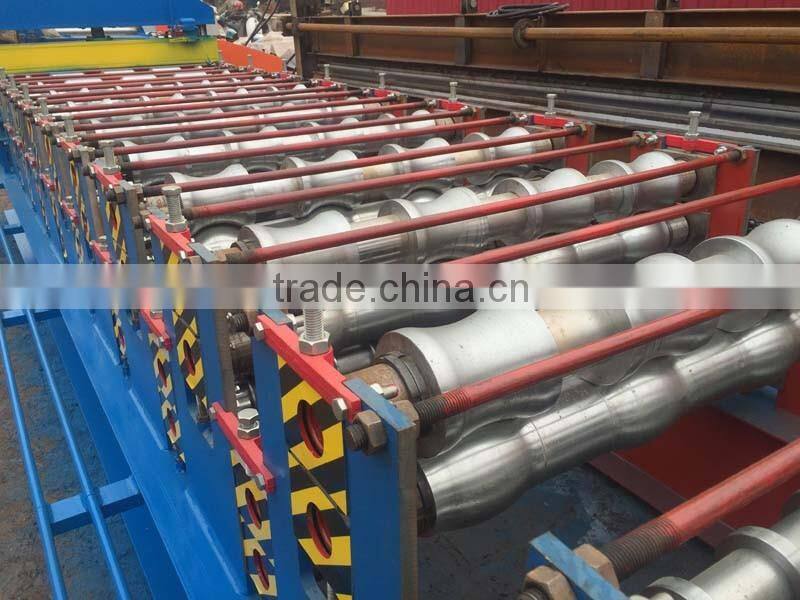 Used metal roof panel roll forming machine , Color coating steel forming machine