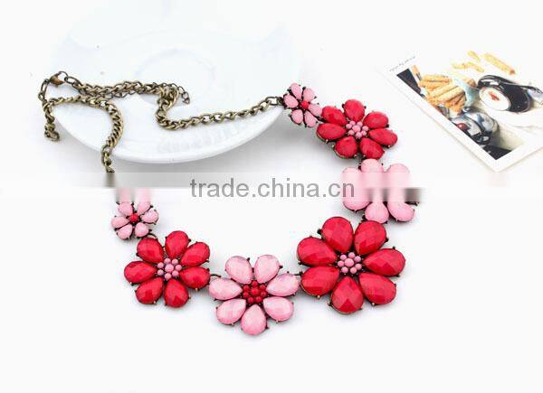 Fashion Flower Statement Necklace Jewelry