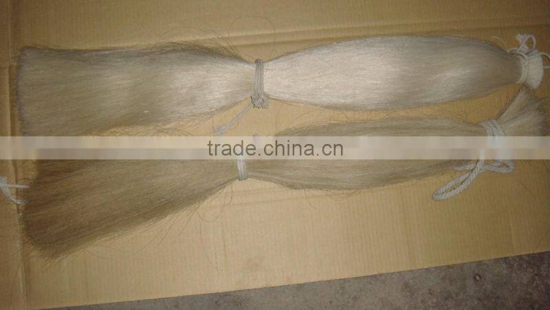 supply good color horse hair tassel best price in China