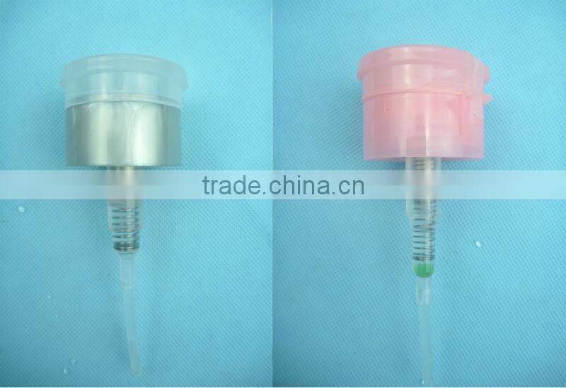 Nail polish remover pump and bottle
