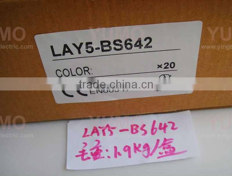 Plastic bezel Push Button LAY5-BS642