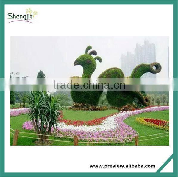 SJ100905 New arrival decorative topiary pooh make of artifiical grass