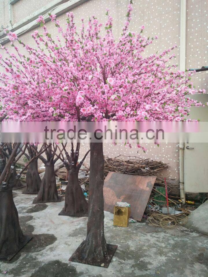 High quality fiberglass trunk flowery peach blossom tree