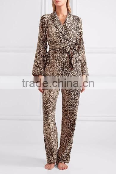 Slim fitted casual leopard pajamas modern print onesie sleepwear for ladies