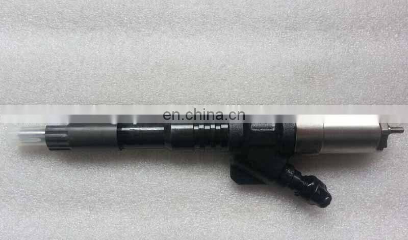 Original fuel injector 095000-1212