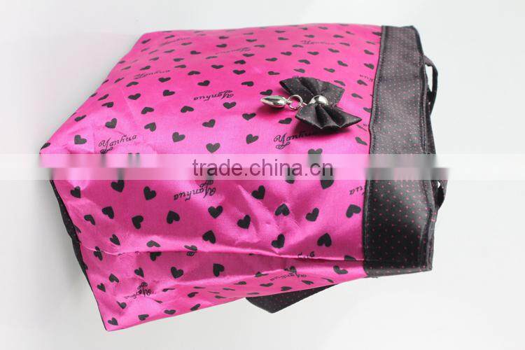 Handy pot red rose cosmetic bag with lovely bowknot