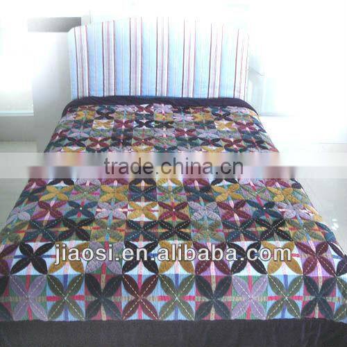 quilted embroidery patchwork quilt with sham