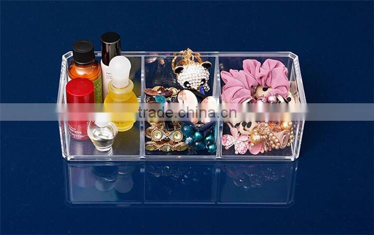 Clear Plastic makeup container