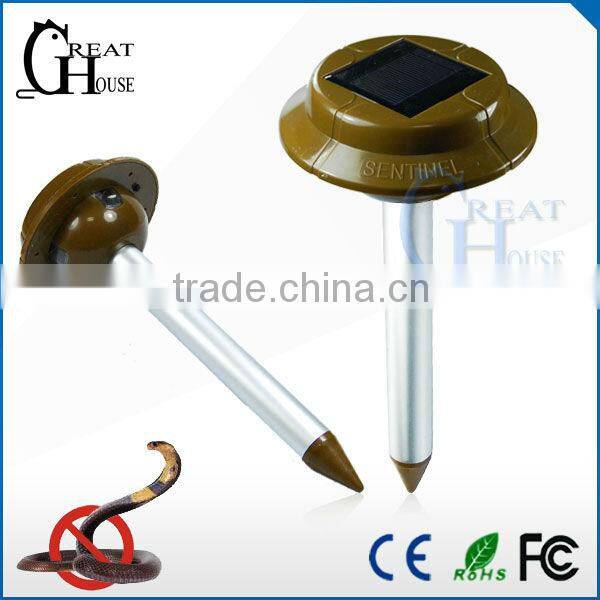 GH-318 Solar vibration serpent repeller