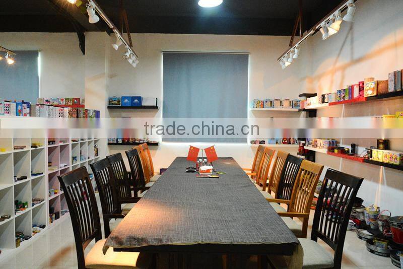 Exquisite round tea tin can with special lid