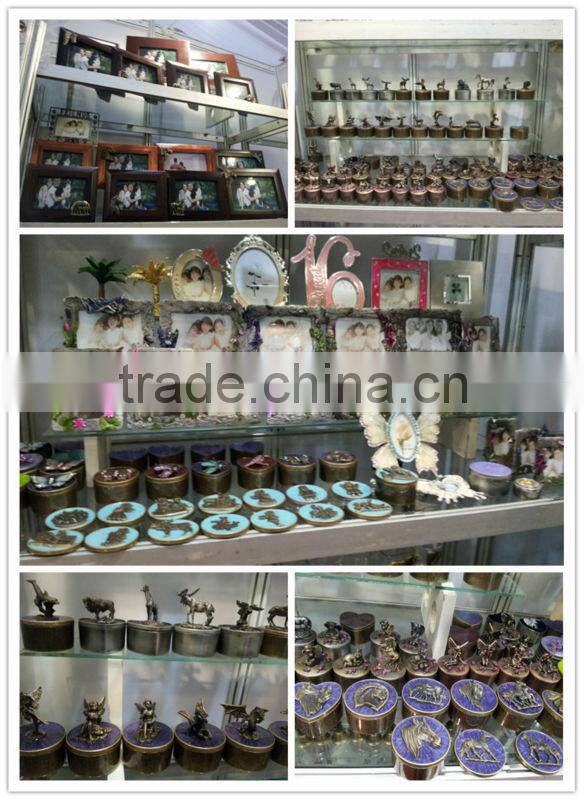 Metal Skeleton Head Bell Buckle