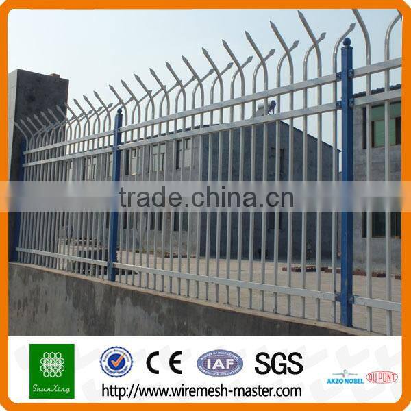 The galvanized wrought wire mesh fence / steel wire