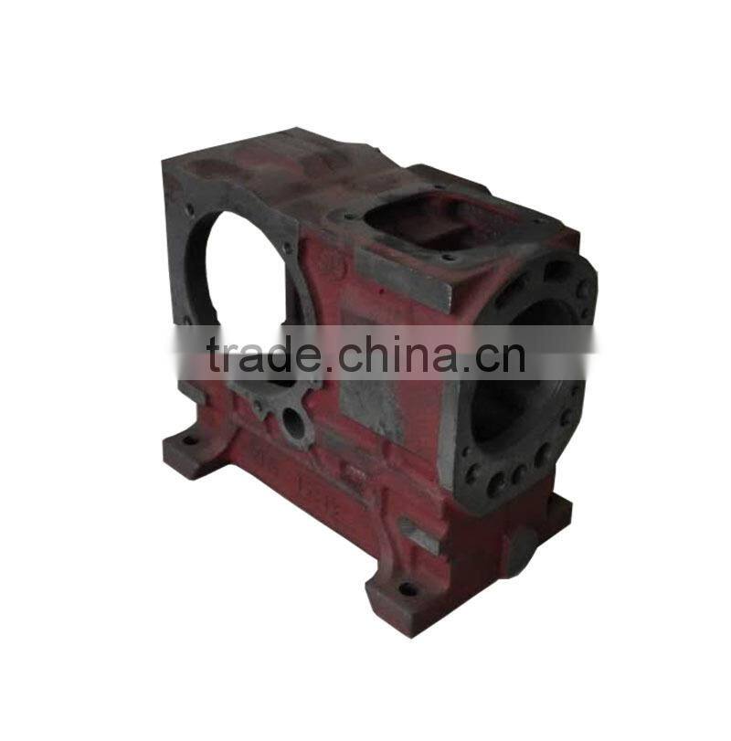 Agriculture tractor engine specific cylinder block