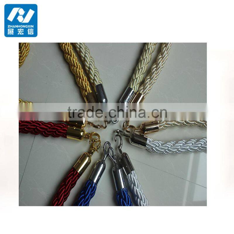 queue stand and post braided rope