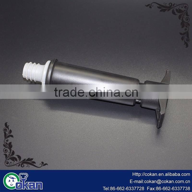 Plastic Wine vacuum pump with bottle with stoppers/Champagne Stopper CK-KT630