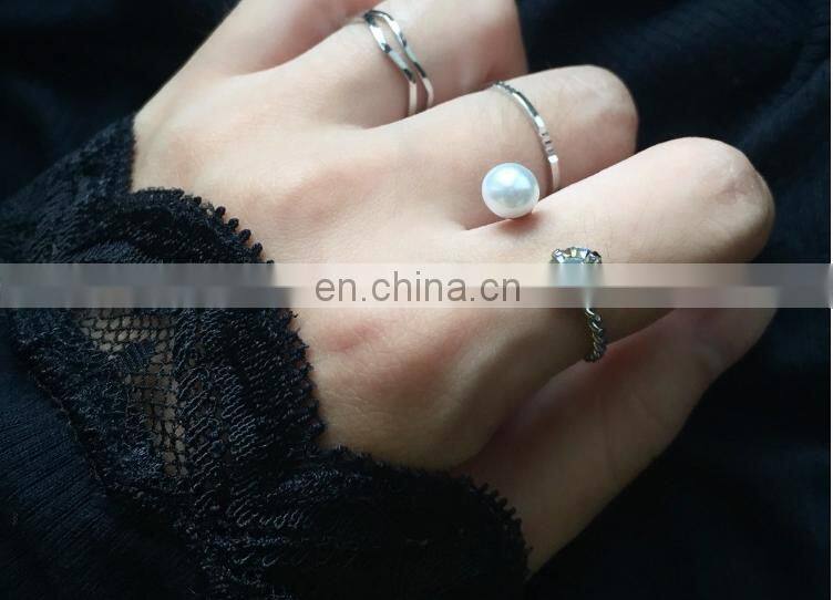 4PCS/Set Gold plated Minimalist Pearl Diamond Mix Design For Women Knuckle Ring Set