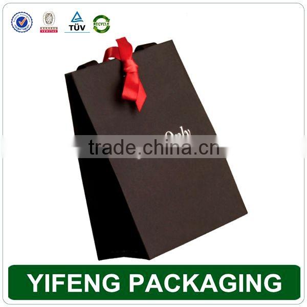 Customize Logo Black & White Printing Paper Bag With Handle