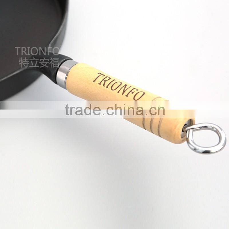 TRIONFO mini round cast iron cookware wooden handle