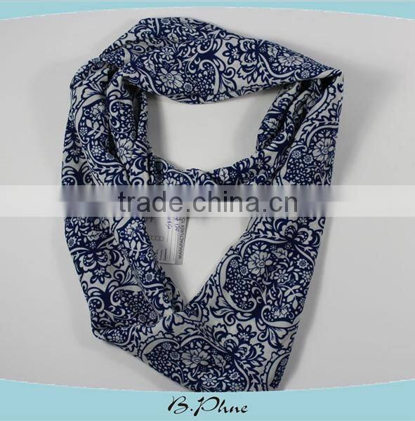special scarf pasiley print for women