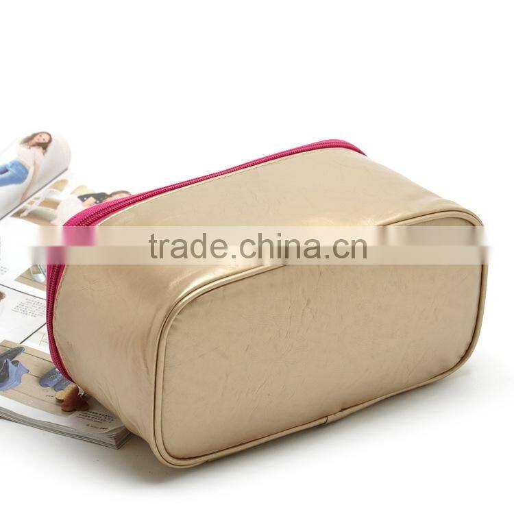 Golden large capacity cosmetic carry case,make up pouch with handle