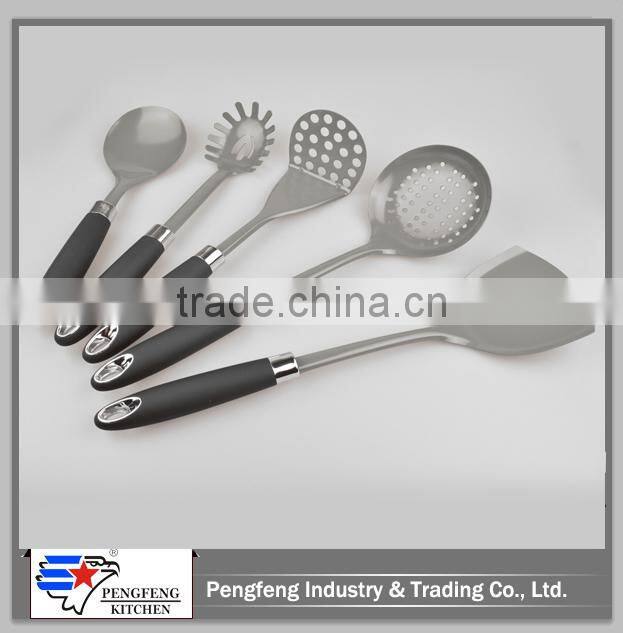 China wholesale TPR+PP handle kitchen spatula