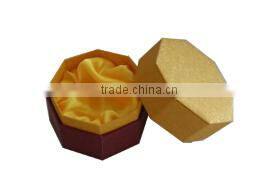 Luxury paper pearl box