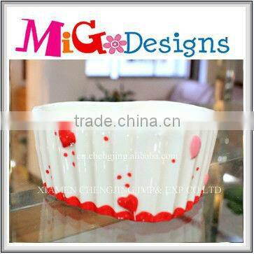 Ceramic Heart-shaped candy bowl /lovely bowl/best selling useful ceramic bowl with high quality OEM design welcome