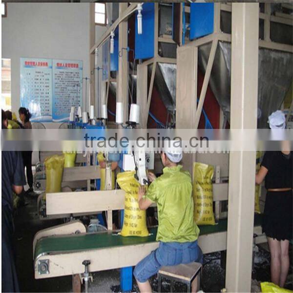 high efficiency and professional wood pellet quantitative packing and sealing machine
