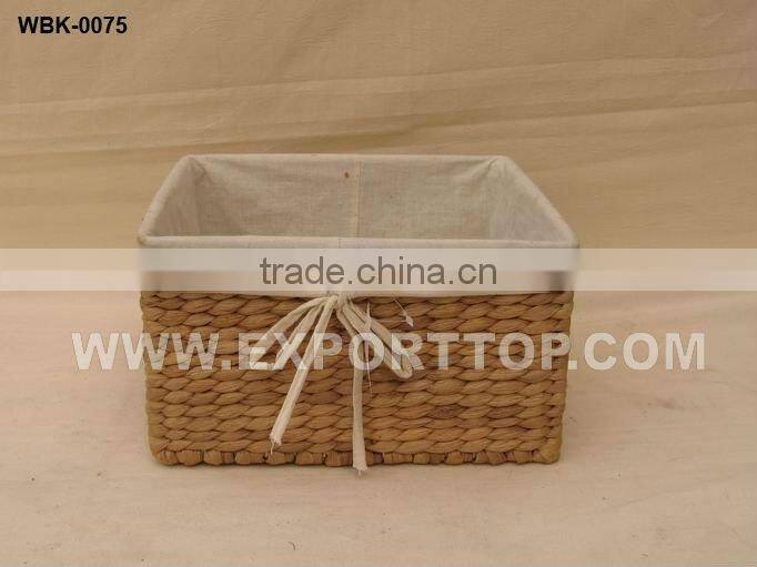 New design of water hyacinth storage baskets (july@etopvietnam.com)
