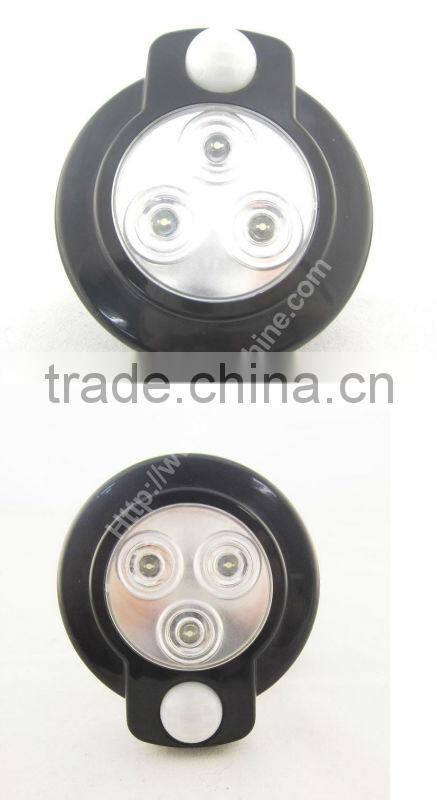 hanged mini black 3 led sensor lamp with hook for night